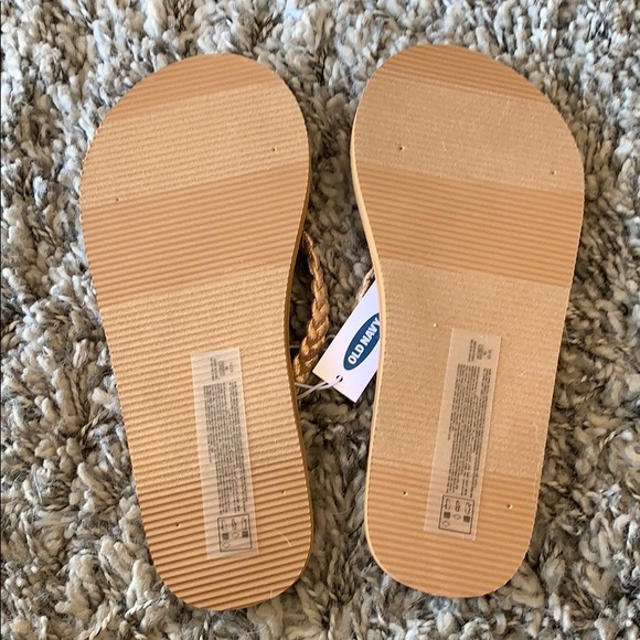 Old Navy Sandals - Picture 2 of 2